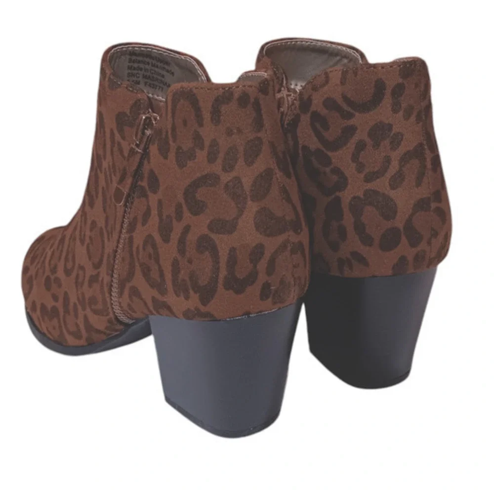 NEW Style & Co. Animal Print Boots Size 8.5 Ankle Black Brown Vegan Faux Leather